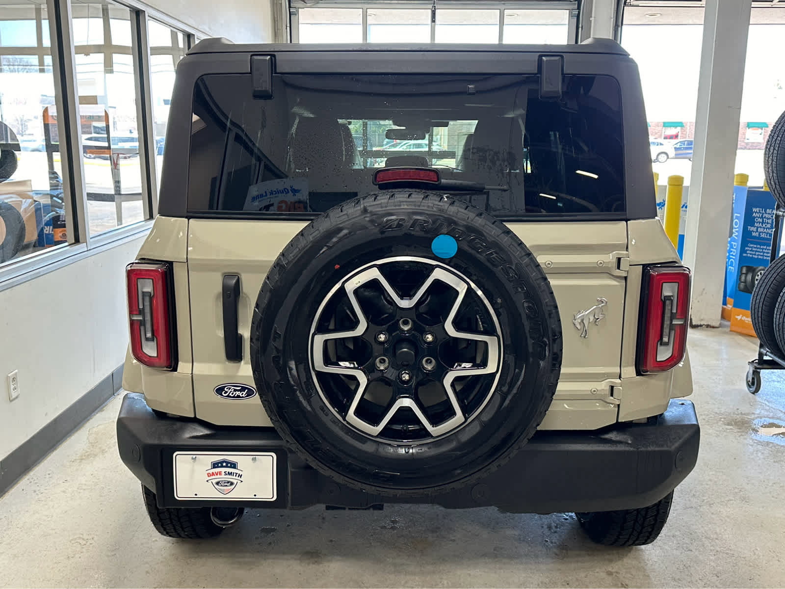New 2026 Ford Bronco Outer Banks AWD/4WD image 7