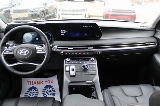 Used 2024 Hyundai Palisade Limited image 12