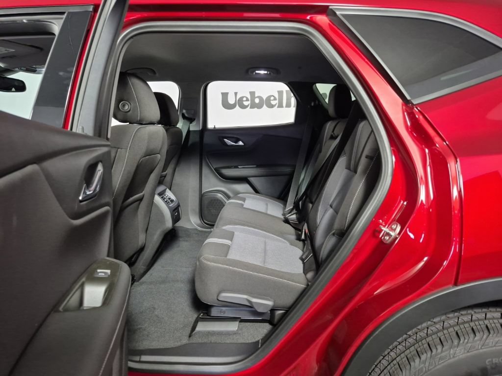 New 2026 Chevrolet Blazer LT w/ Convenience Package AWD/4WD image 18