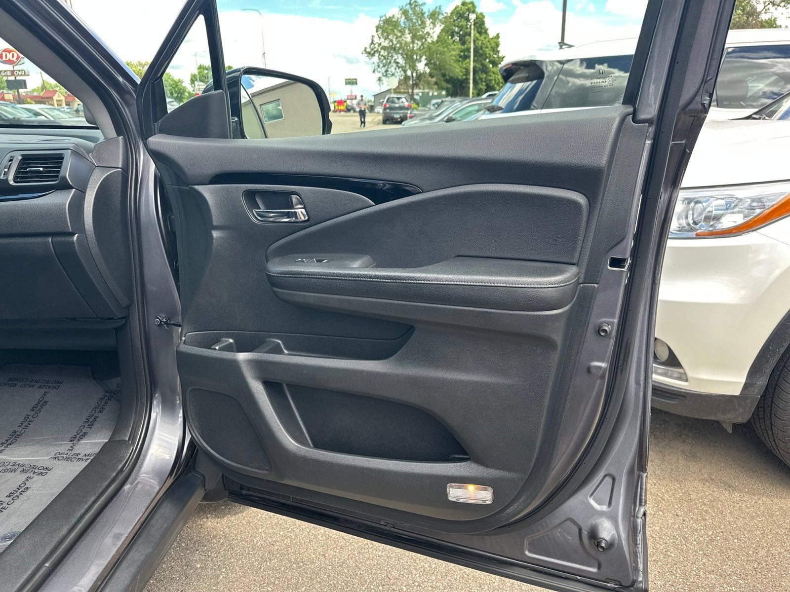 Used 2016 Honda Pilot Touring image 48
