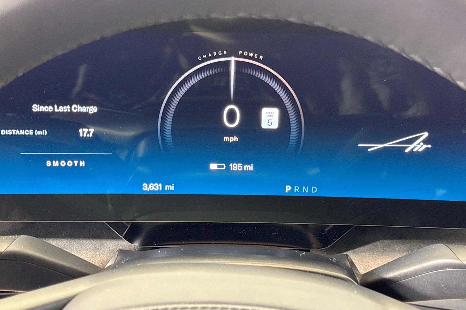 Used 2022 Lucid Air Grand Touring image 11