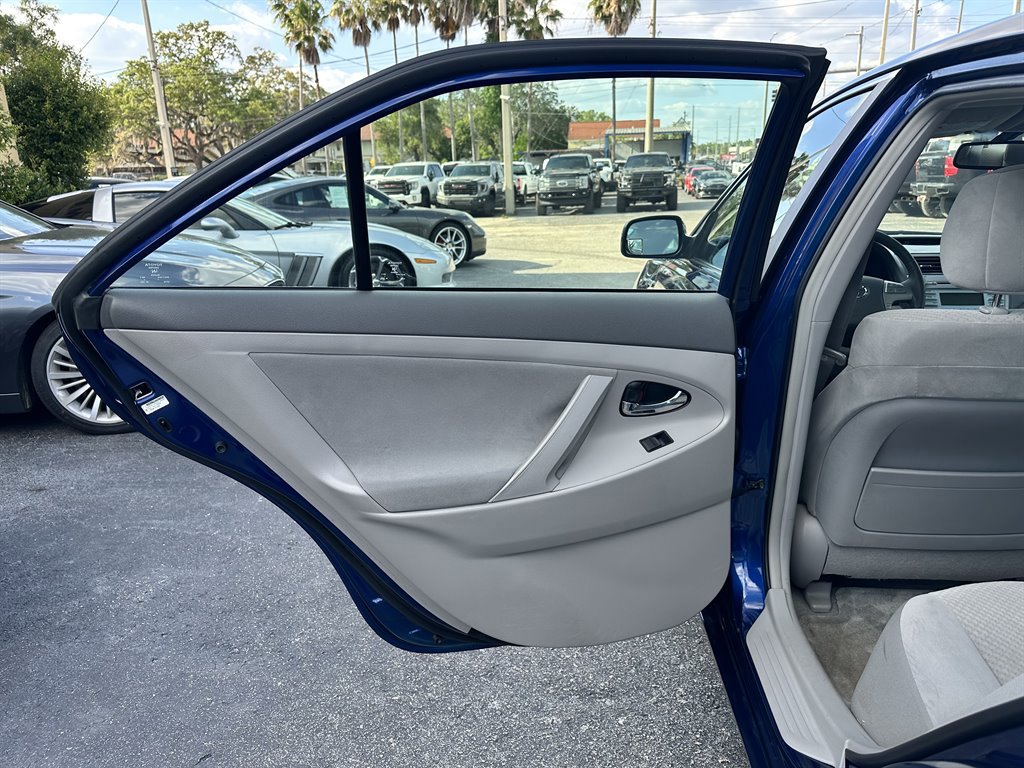 Used 2007 Toyota Camry Hybrid image 34