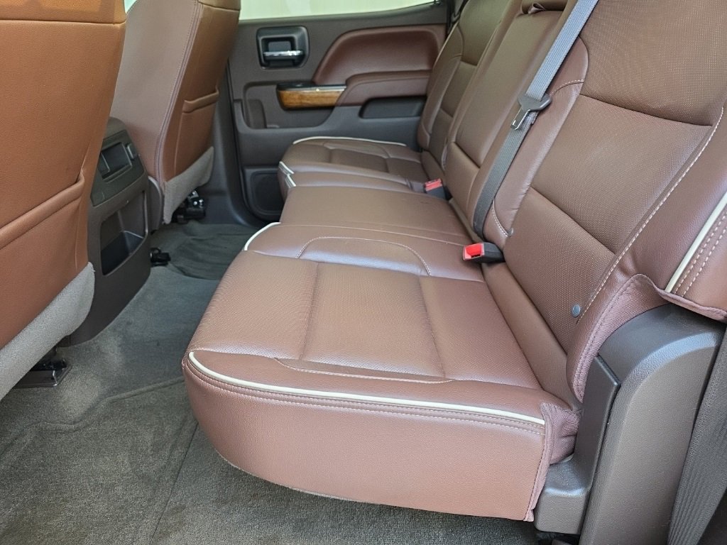 Used 2016 Chevrolet Silverado 2500 High Country w/ Duramax Plus Package image 21