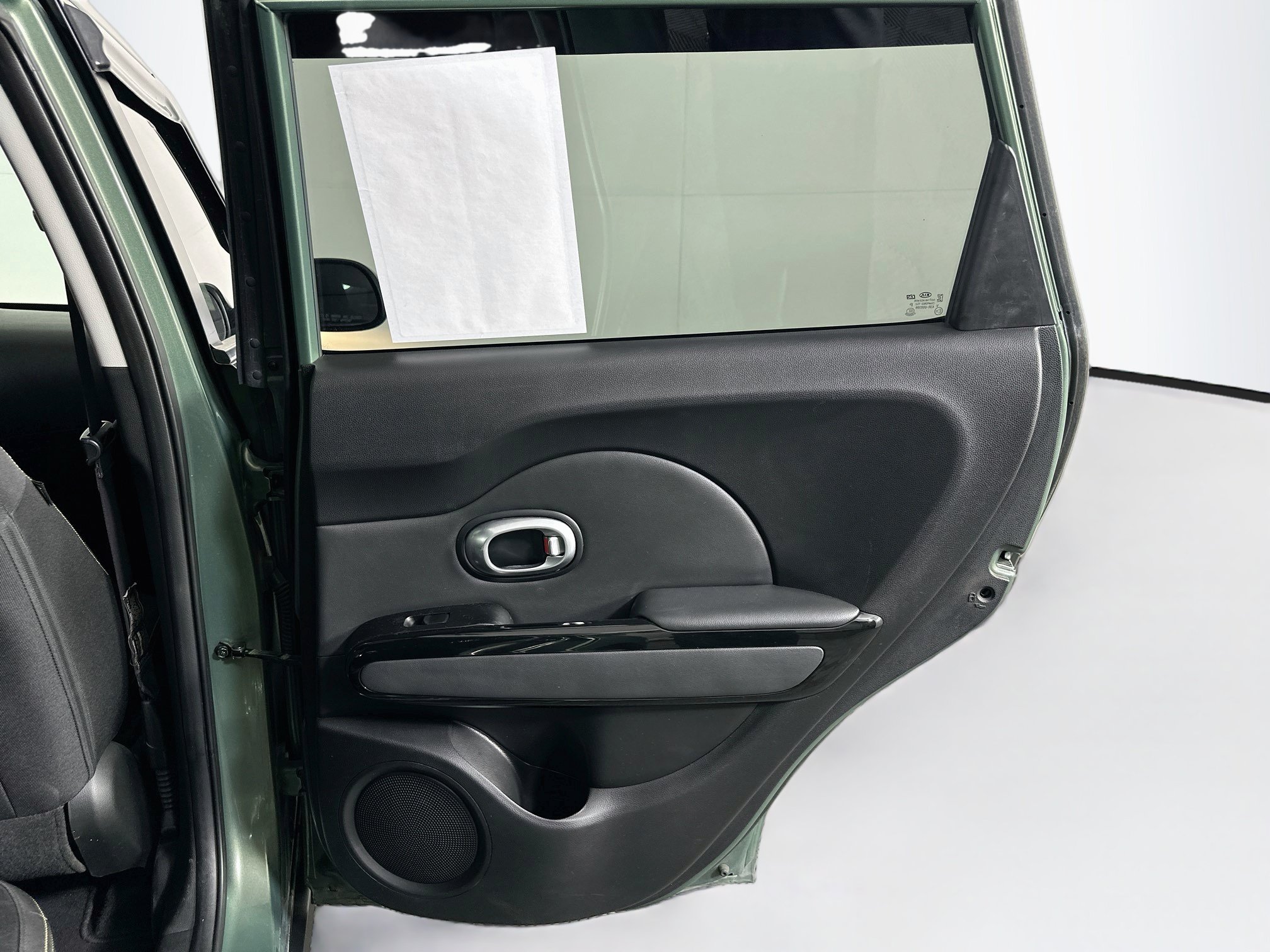 Used 2014 Kia Soul + w/ Audio Package FWD image 28