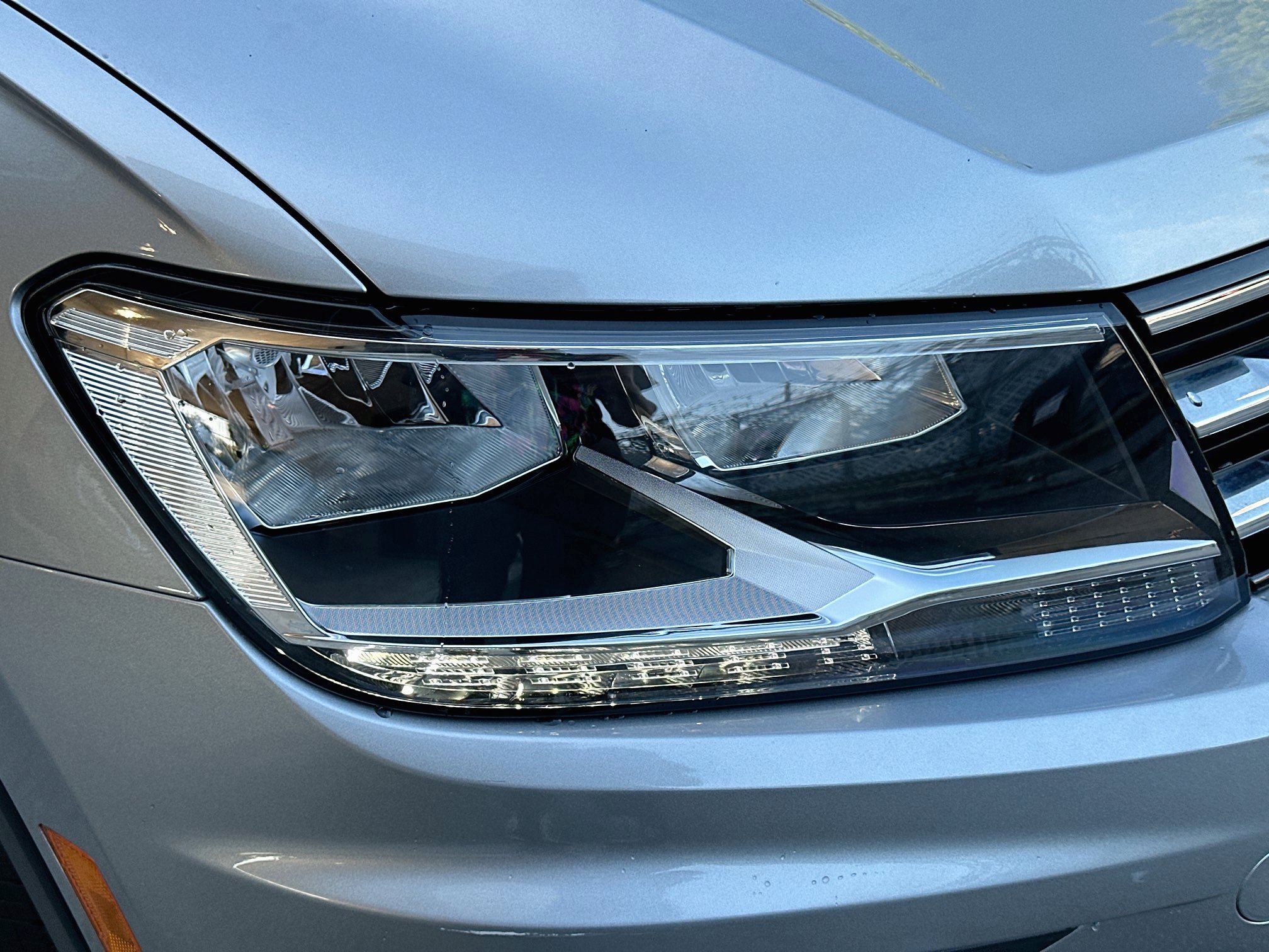 Used 2020 Volkswagen Tiguan S FWD image 33