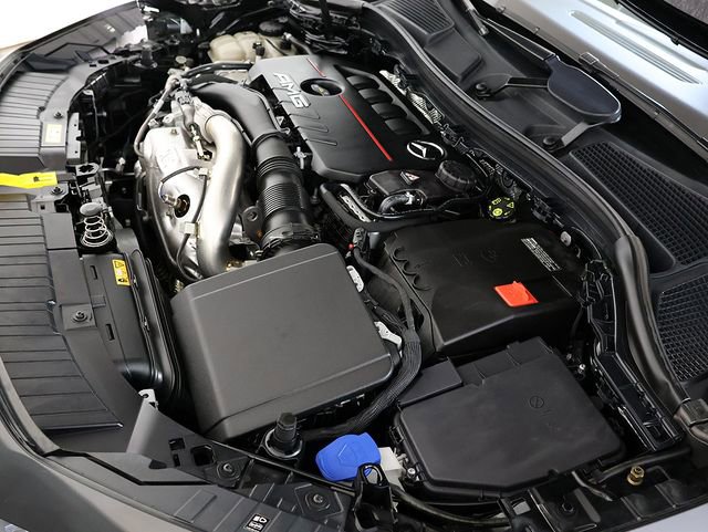Used 2021 Mercedes-Benz GLA 35 AMG 4MATIC image 38