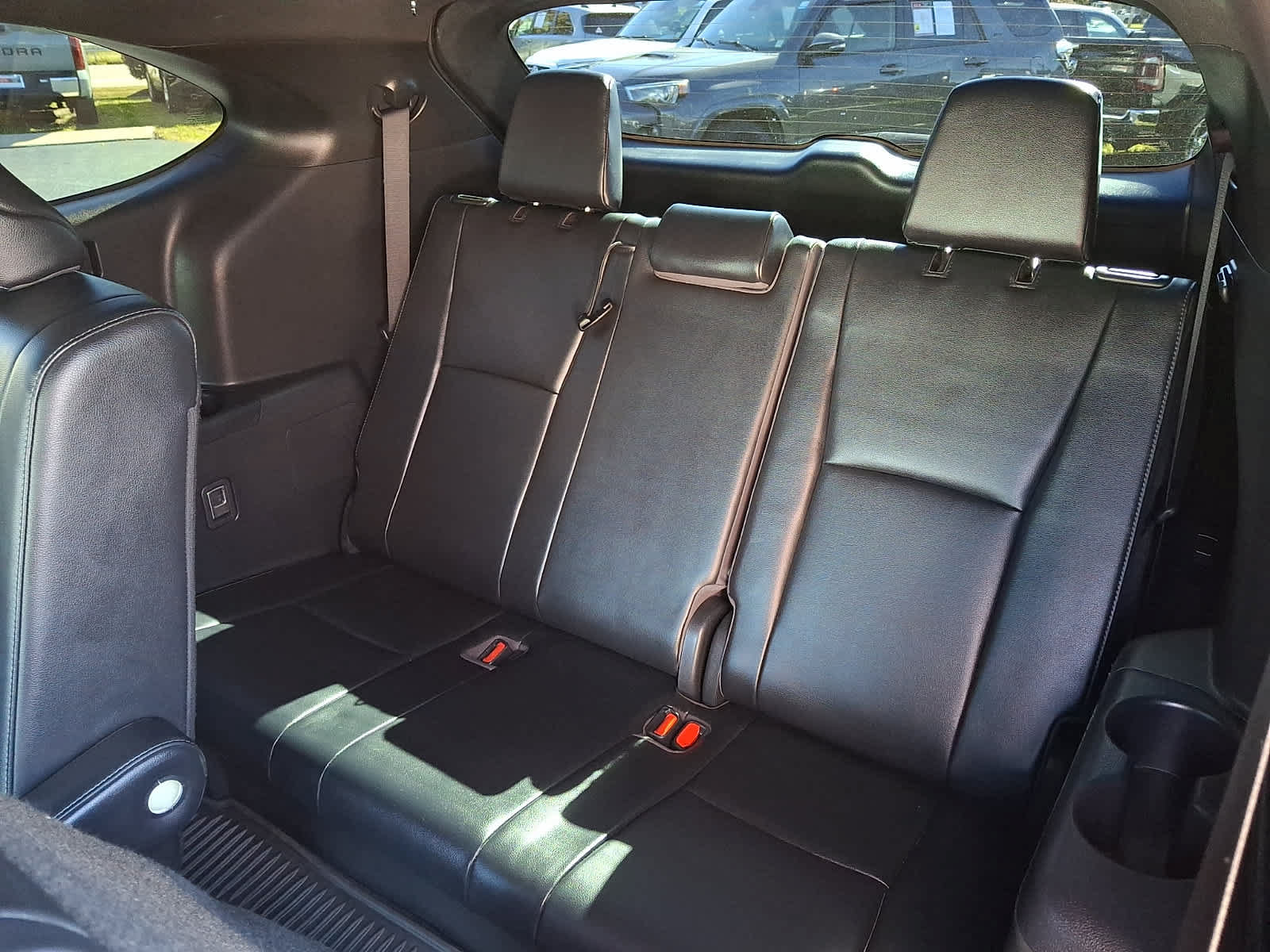Used 2022 Toyota Highlander XSE AWD/4WD image 13