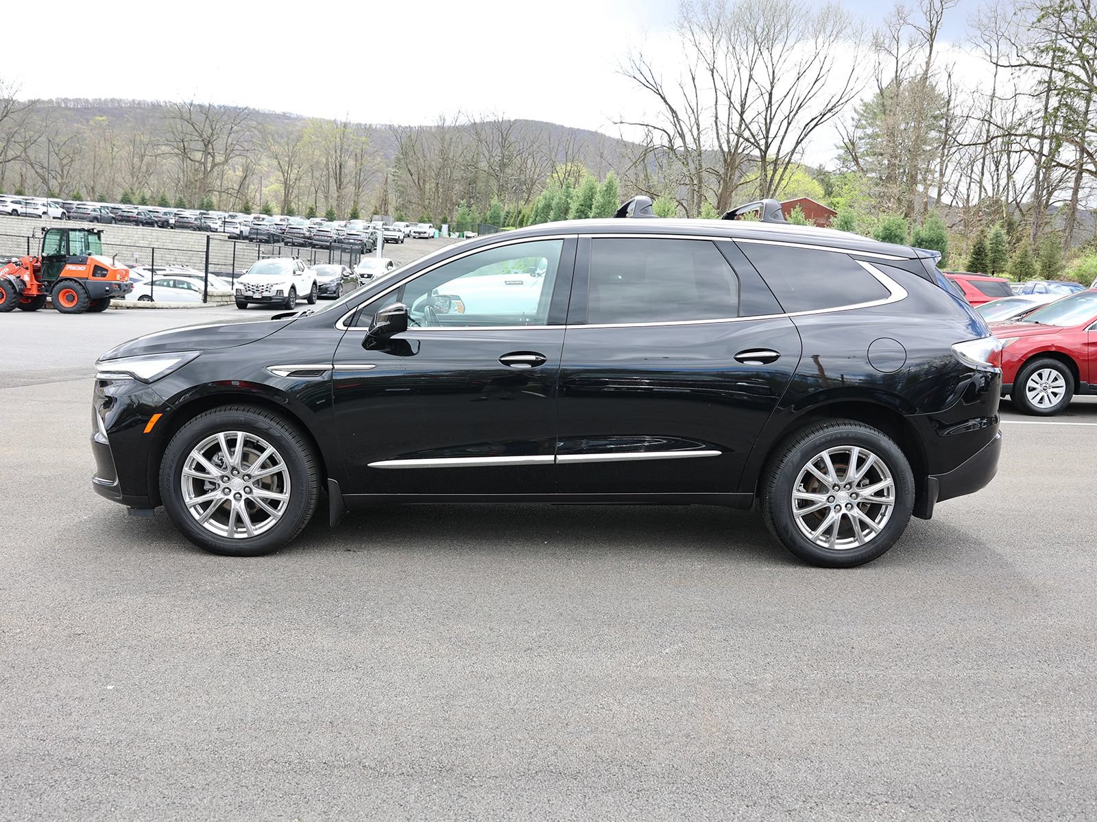 Used 2022 Buick Enclave Premium w/ Experience Buick Package AWD/4WD image 4