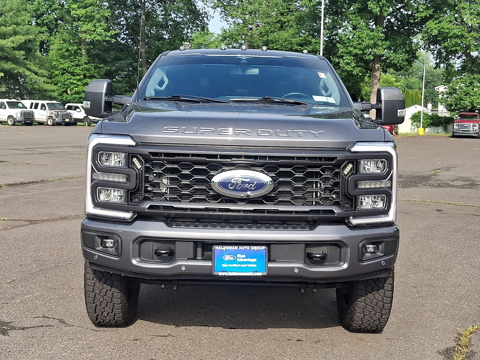 Used 2023 Ford F350 Lariat w/ Lariat Ultimate Package AWD/4WD video 2