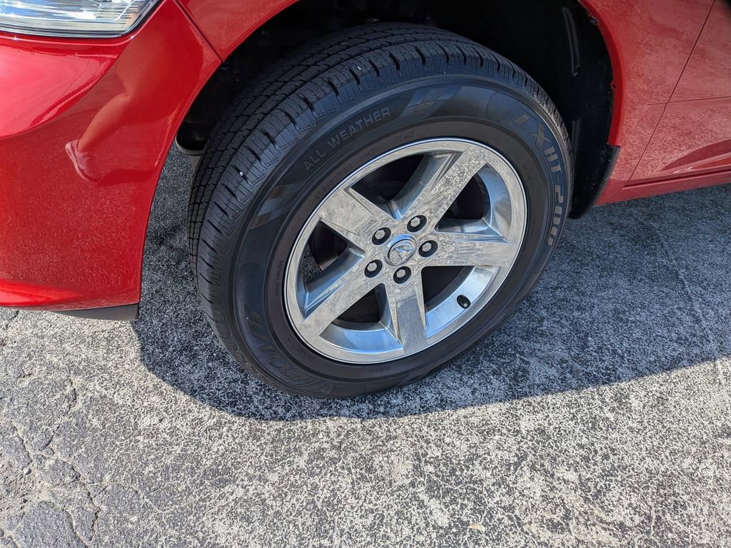 Used 2017 RAM 1500 Express w/ Express Value Package image 9