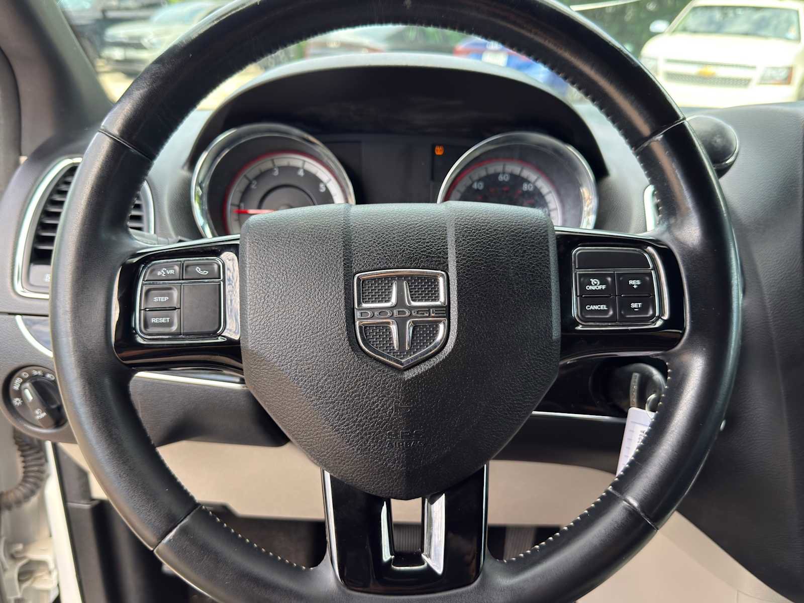 Used 2019 Dodge Grand Caravan SXT FWD image 15