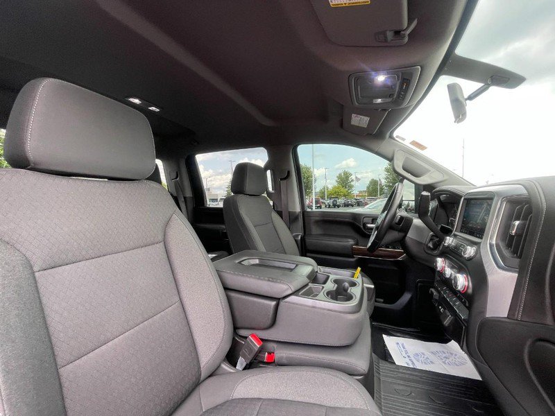 Used 2022 GMC Sierra 2500 SLE w/ SLE Value Package; AWD/4WD image 11