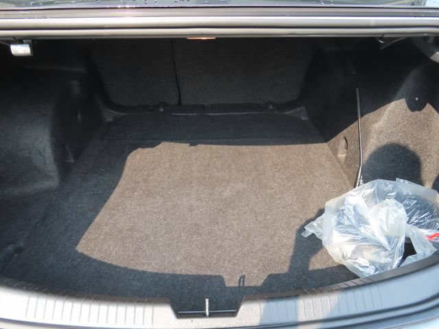 Used 2024 Chevrolet Malibu LT FWD image 29