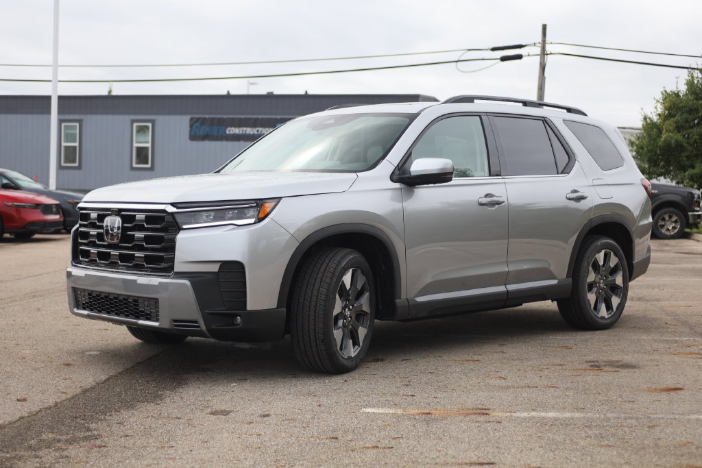 New 2026 Honda Pilot Elite image 3