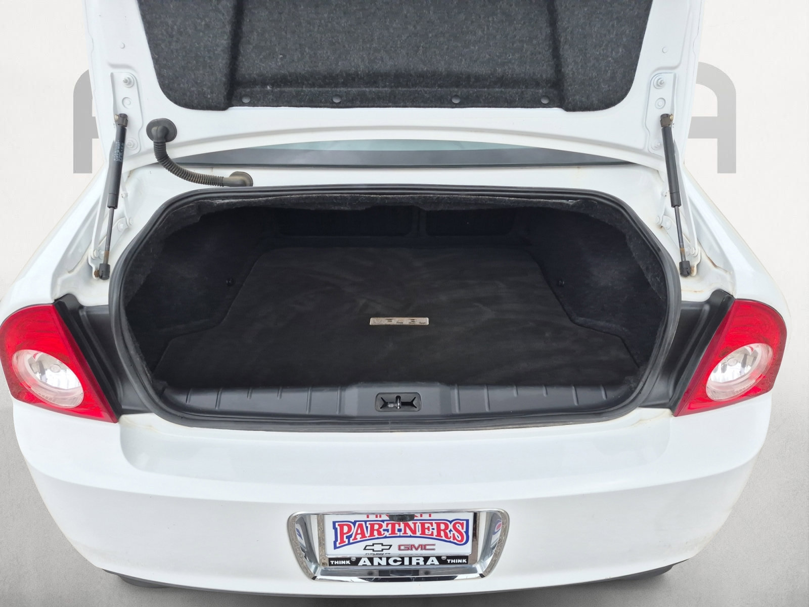 Used 2012 Chevrolet Malibu LTZ image 12