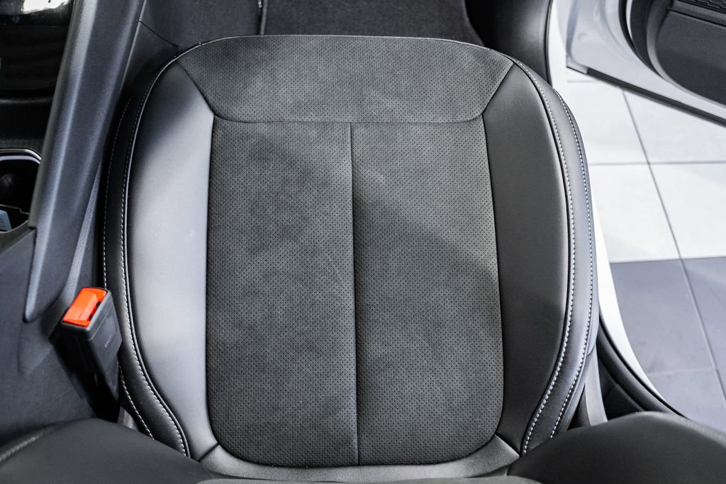 New 2025 Jeep Grand Cherokee Altitude image 28