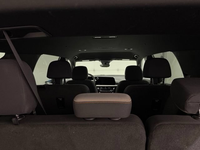 Used 2026 Chevrolet Traverse LT w/ Driver Confidence Package FWD image 10
