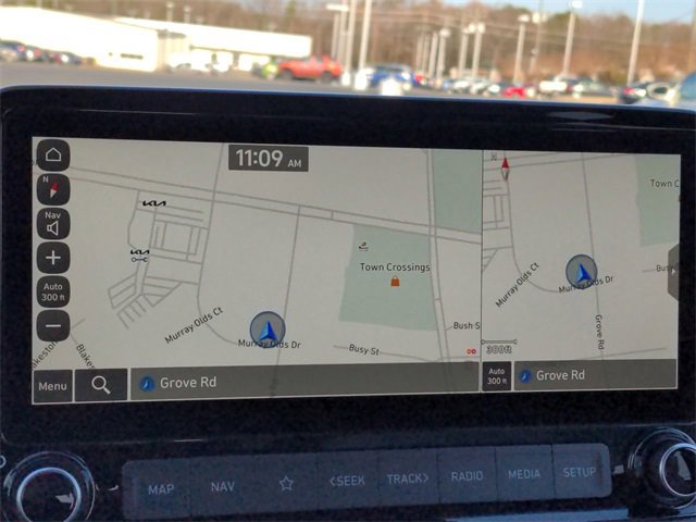 Used 2022 Hyundai Kona Limited w/ Winter Weather Package image 20