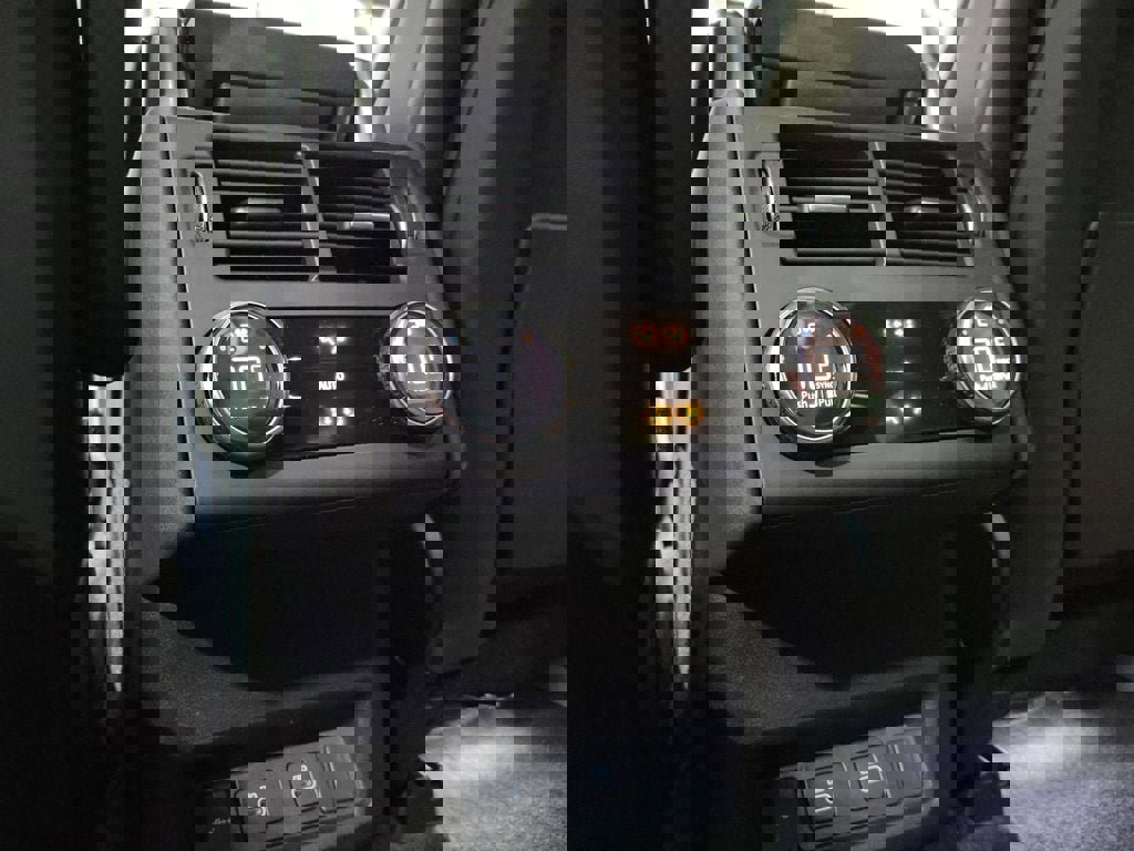 New 2026 Land Rover Discovery Dynamic SE AWD/4WD image 23