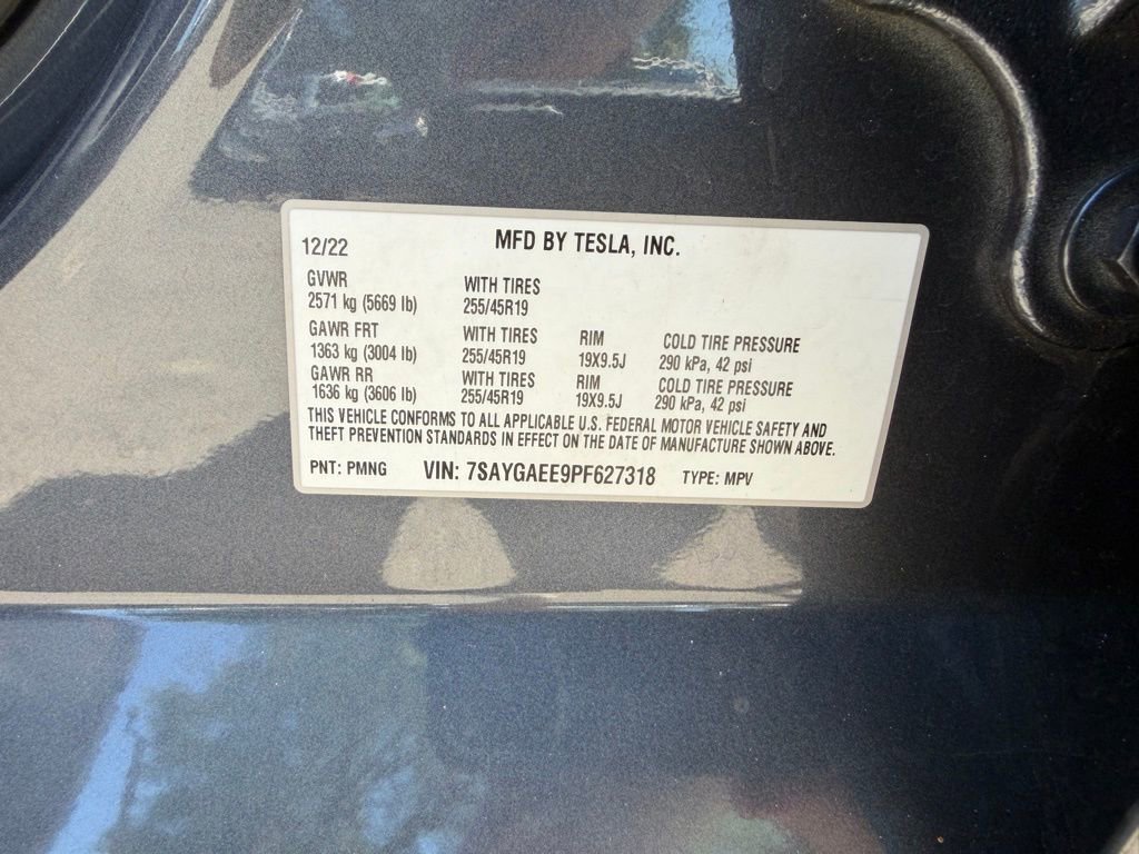 Used 2023 Tesla Model Y Long Range AWD/4WD image 30