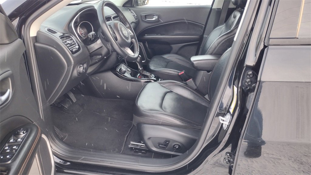 Used 2019 Jeep Compass Limited image 11