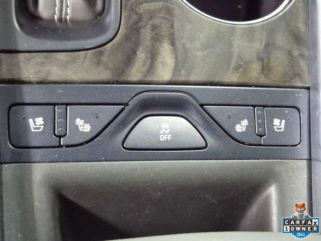 Used 2014 Chevrolet Impala LTZ FWD image 17