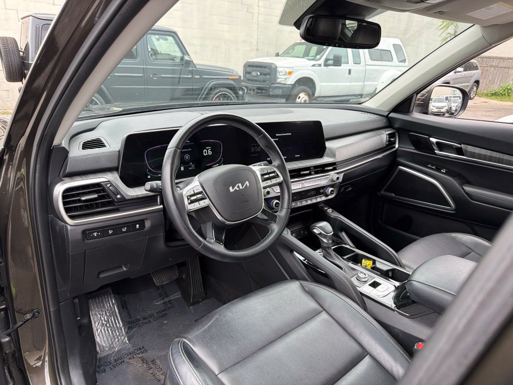 Used 2023 Kia Telluride EX AWD/4WD image 40