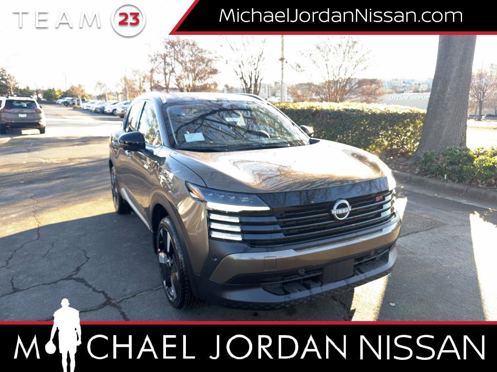 New 2026 Nissan Kicks SR w/ SR Premium Package