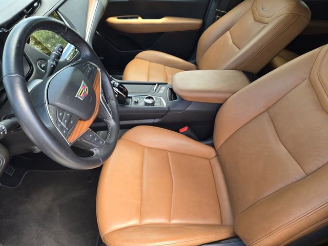 Used 2023 Cadillac XT5 Premium Luxury w/ Technology Package image 12