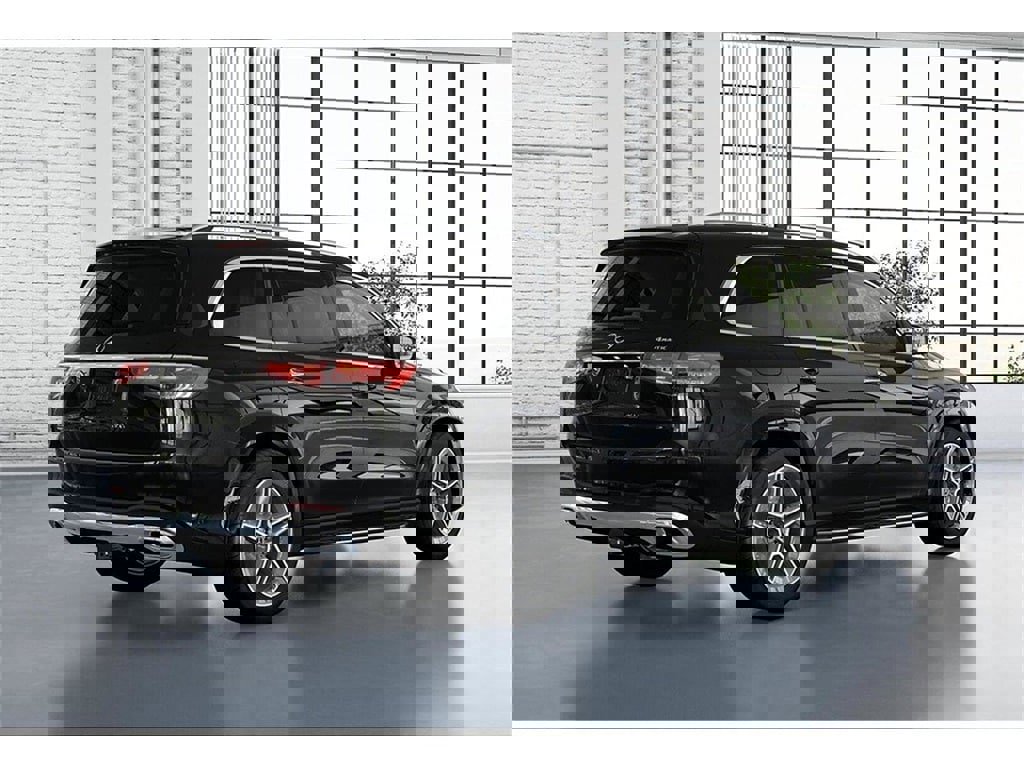 New 2026 Mercedes-Benz GLS 450 4MATIC image 21