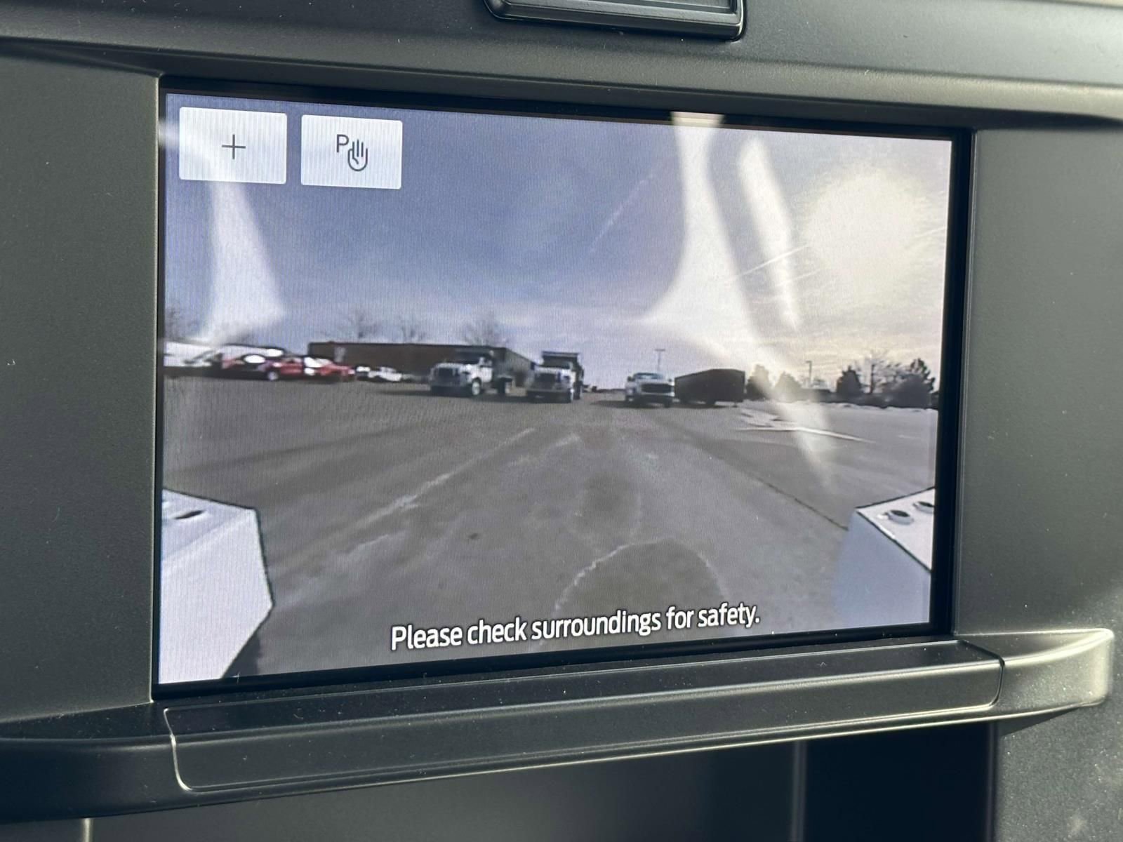 New 2025 Ford F250 XL w/ XL Chrome Package image 15