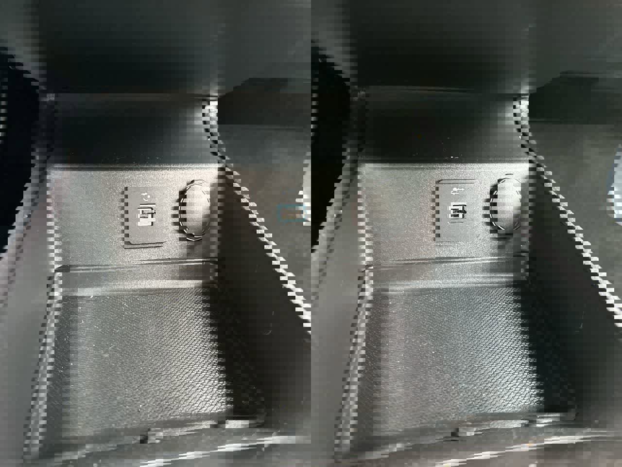 Used 2018 Ford Fusion SE image 32