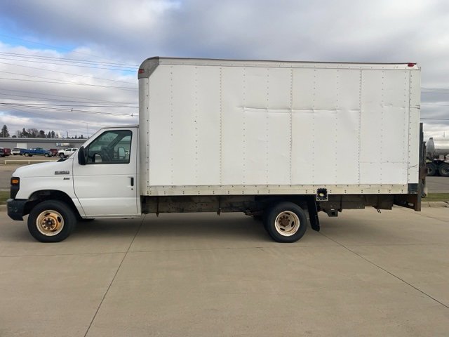 Used 2012 Ford E-350 and Econoline 350 Super Duty image 6
