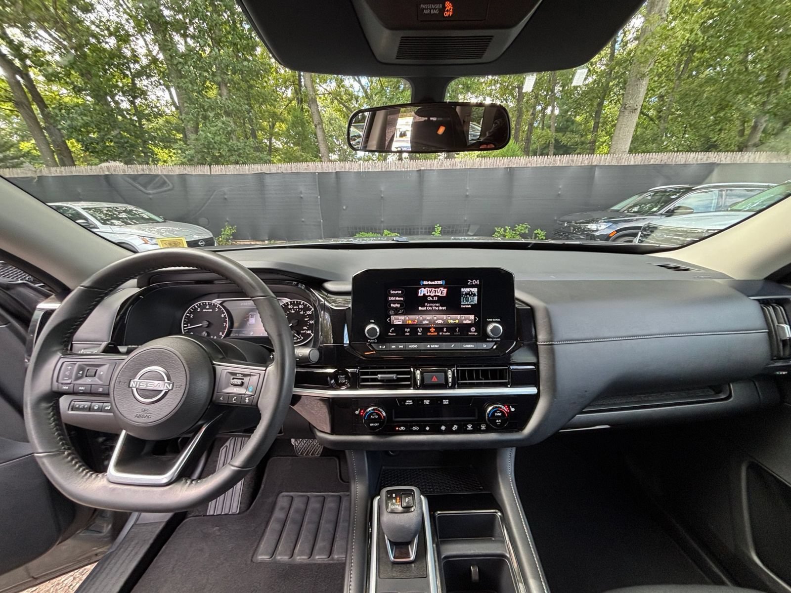 Used 2025 Nissan Pathfinder SV AWD/4WD image 35