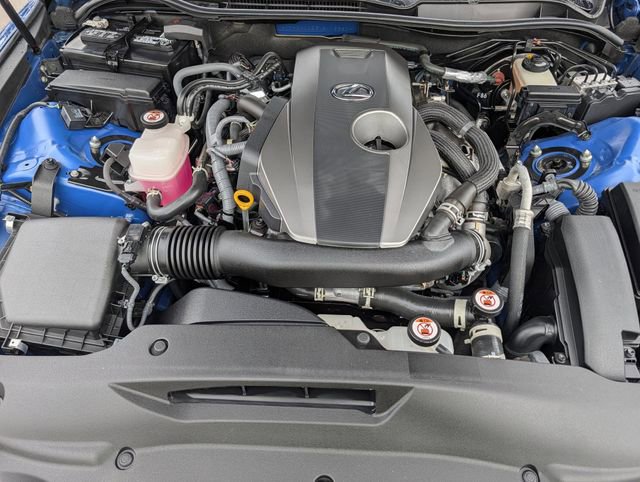 Used 2022 Lexus IS 300 w/ Premium Package RWD image 38