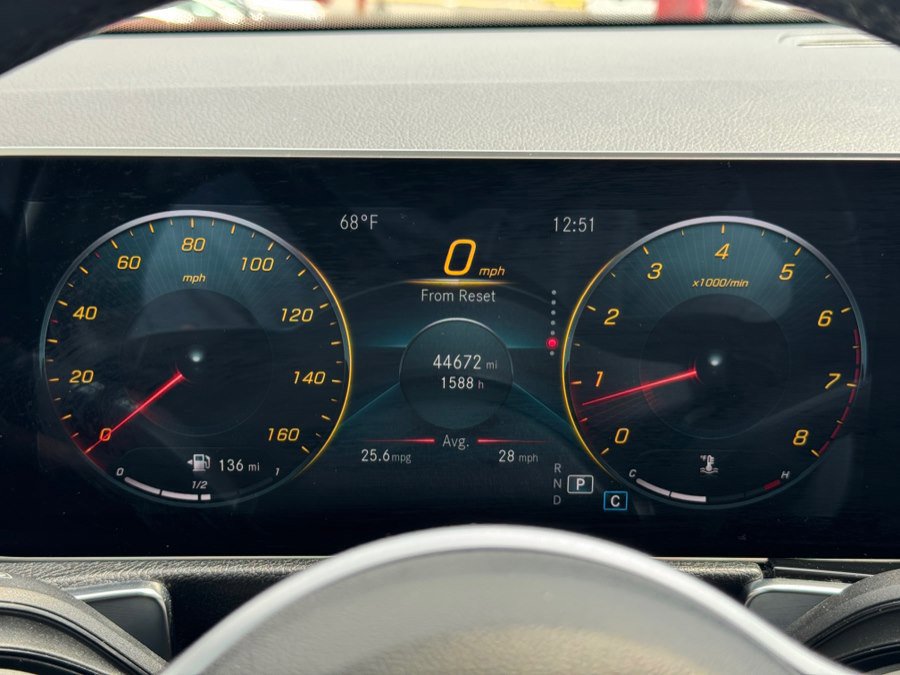 Used 2020 Mercedes-Benz GLB 250 4MATIC image 54