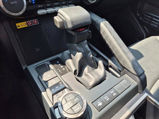 Used 2025 Toyota 4Runner TRD Off-Road Premium w/ Tow Technology Package AWD/4WD image 12