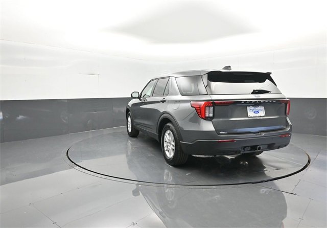 New 2026 Ford Explorer Active image 5