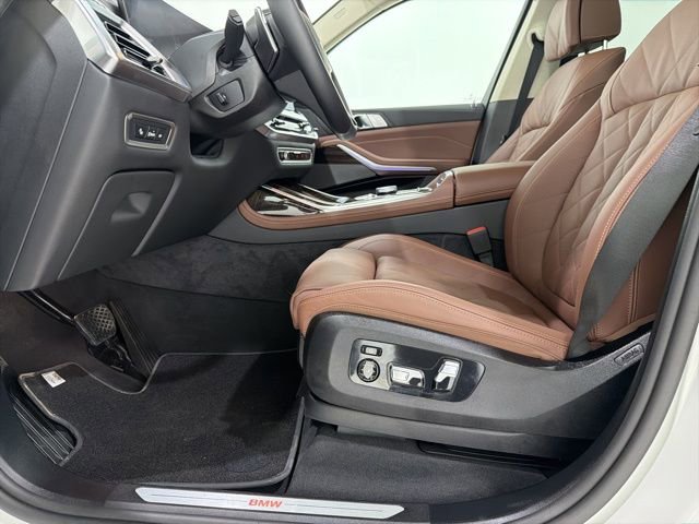 Used 2026 BMW X7 xDrive40i image 14