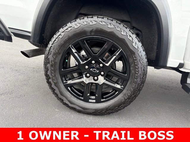 Used 2025 Chevrolet Colorado Trail Boss AWD/4WD image 7