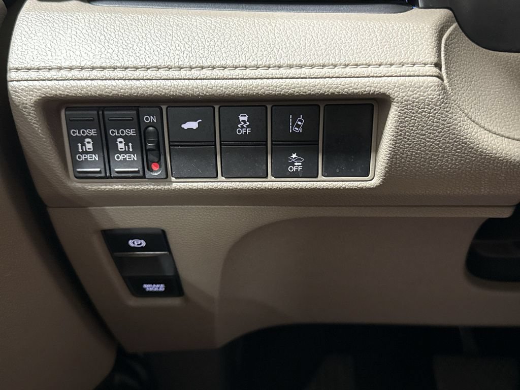 Used 2019 Honda Odyssey EX-L image 19