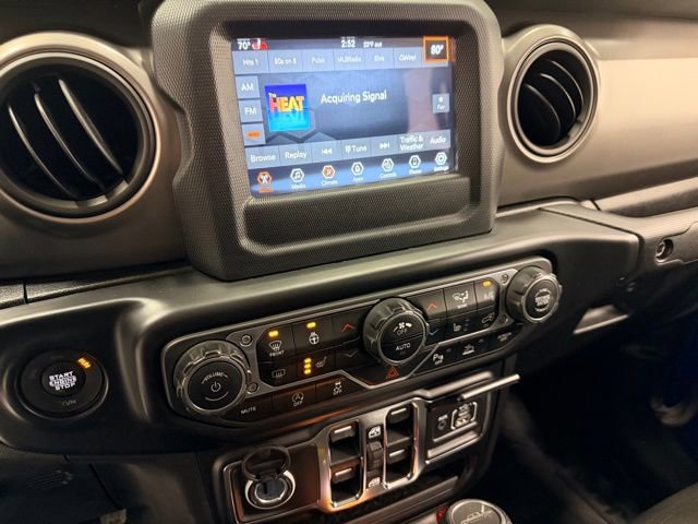 Used 2021 Jeep Gladiator Sport image 13