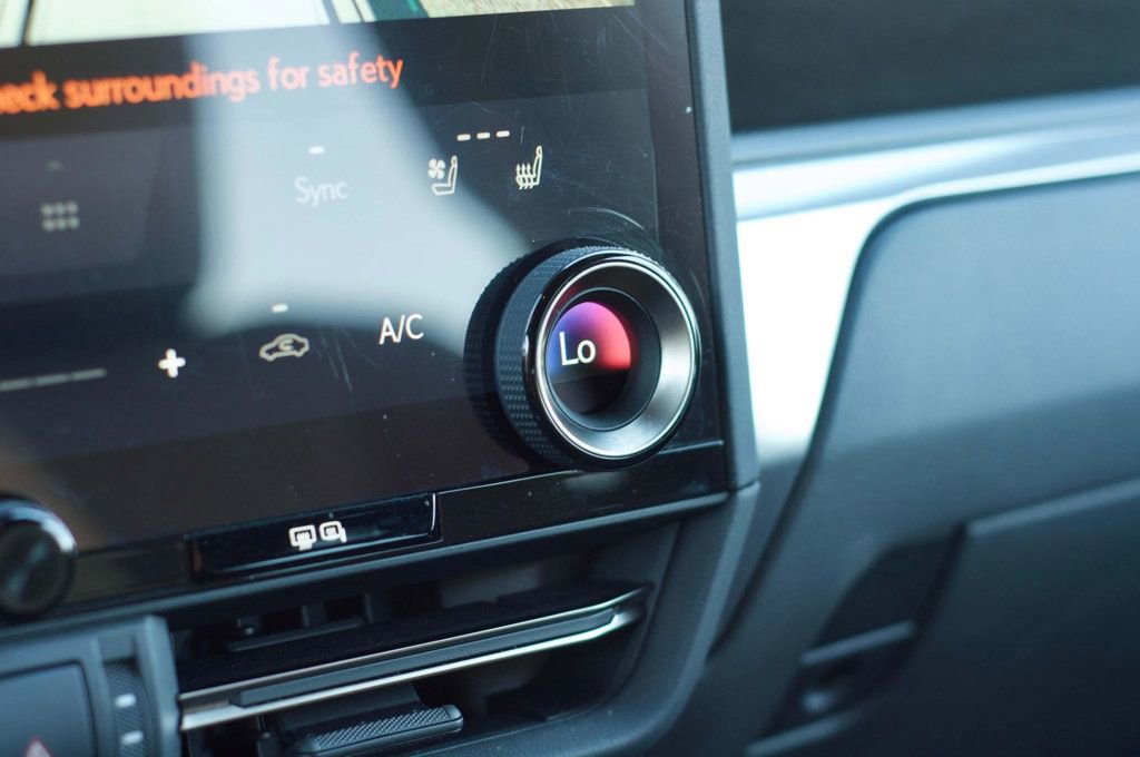 Used 2024 Lexus GX 550 image 28