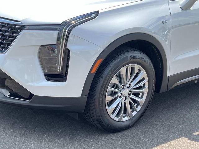 Certified 2024 Cadillac XT4 Premium Luxury AWD/4WD image 7