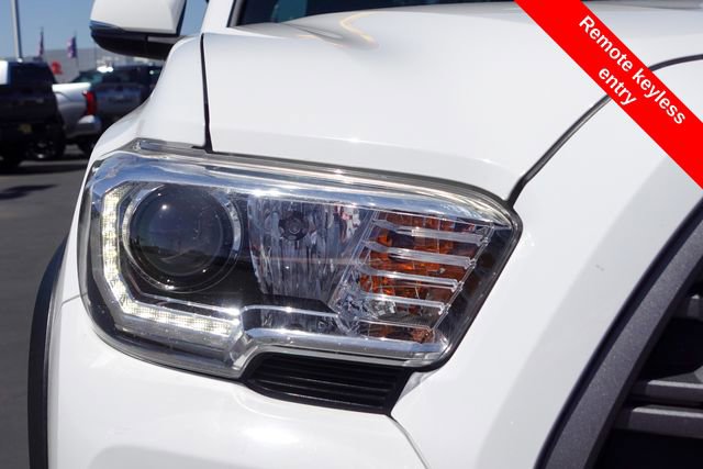 Certified 2021 Toyota Tacoma TRD Off-Road image 6