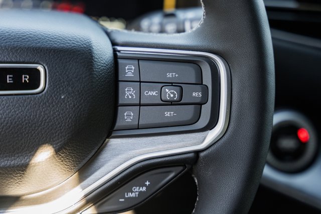 New 2025 Jeep Wagoneer Series II image 27