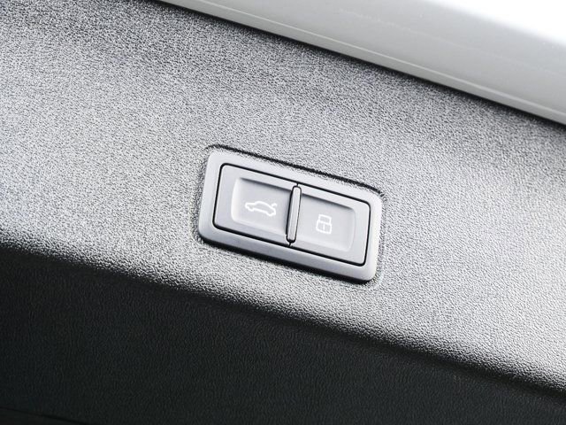 New 2026 Audi Q3 quattro 2.0T image 28