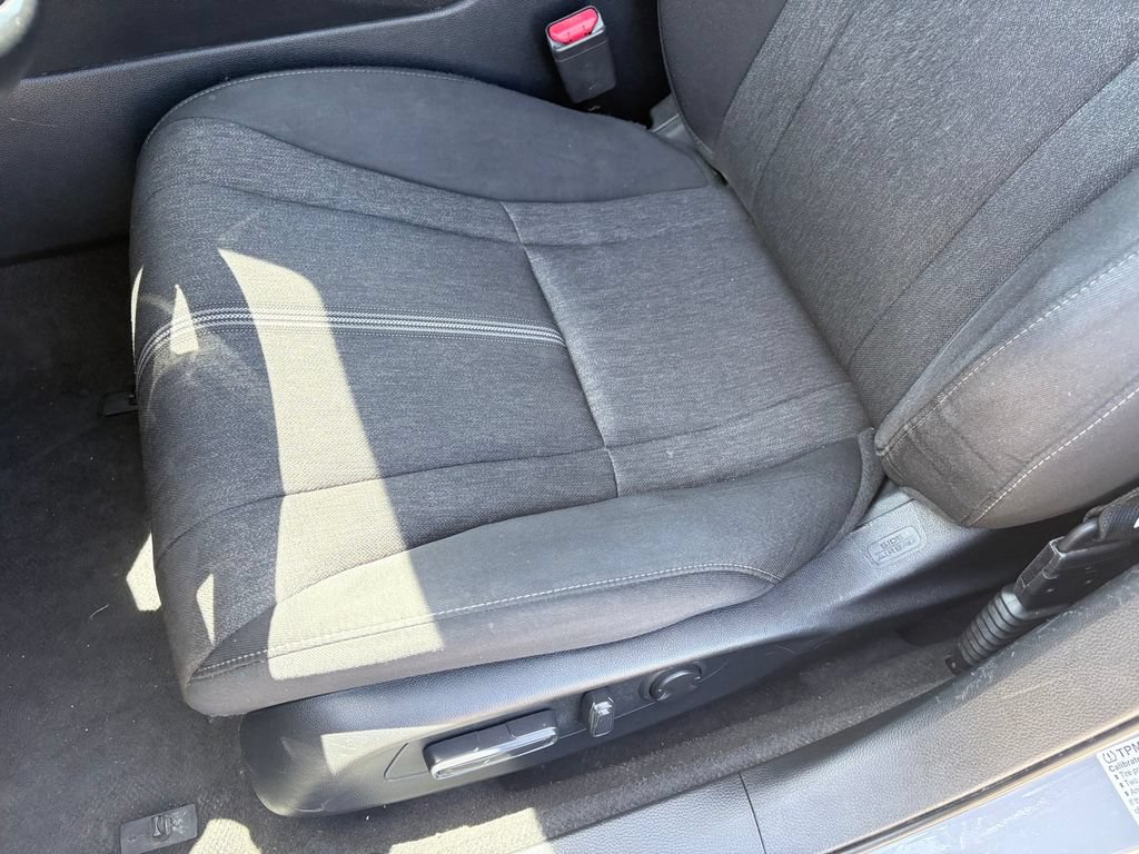 Used 2024 Honda Accord Sport image 11