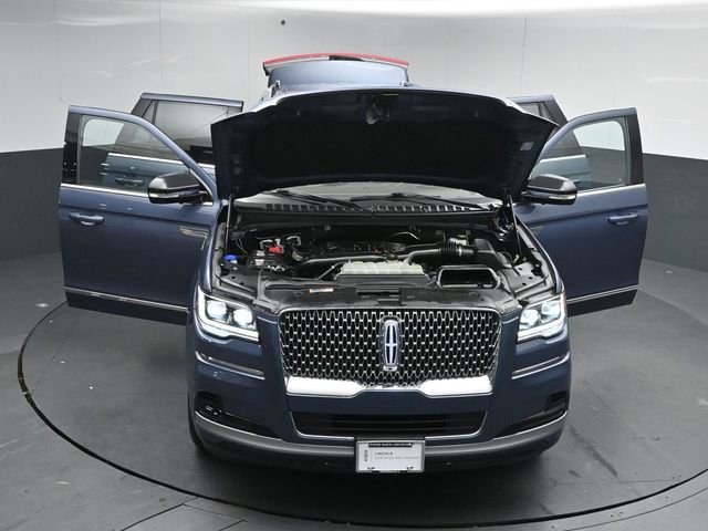 Used 2023 Lincoln Navigator Reserve image 55