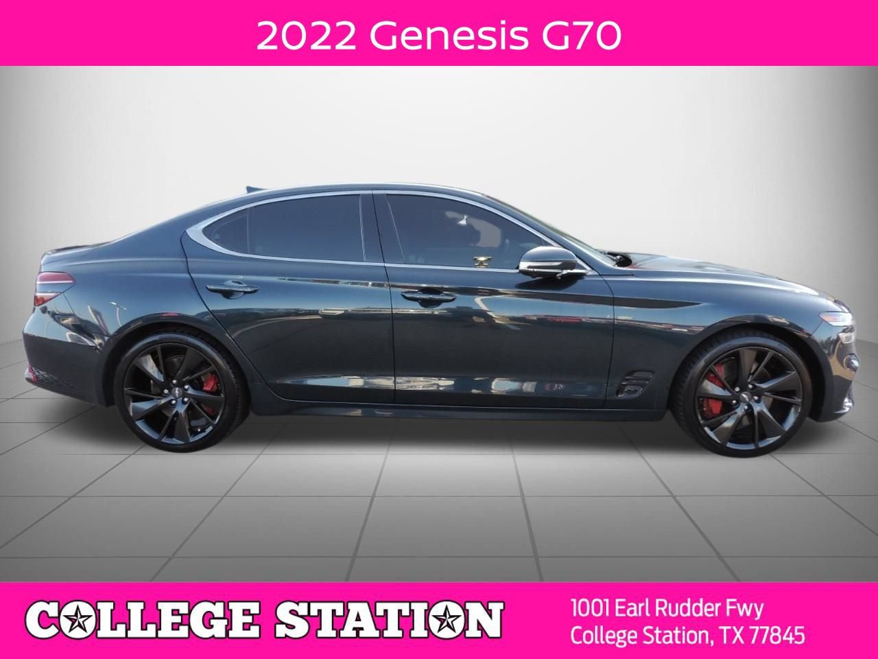 Used 2022 Genesis G70 3.3T RWD image 2